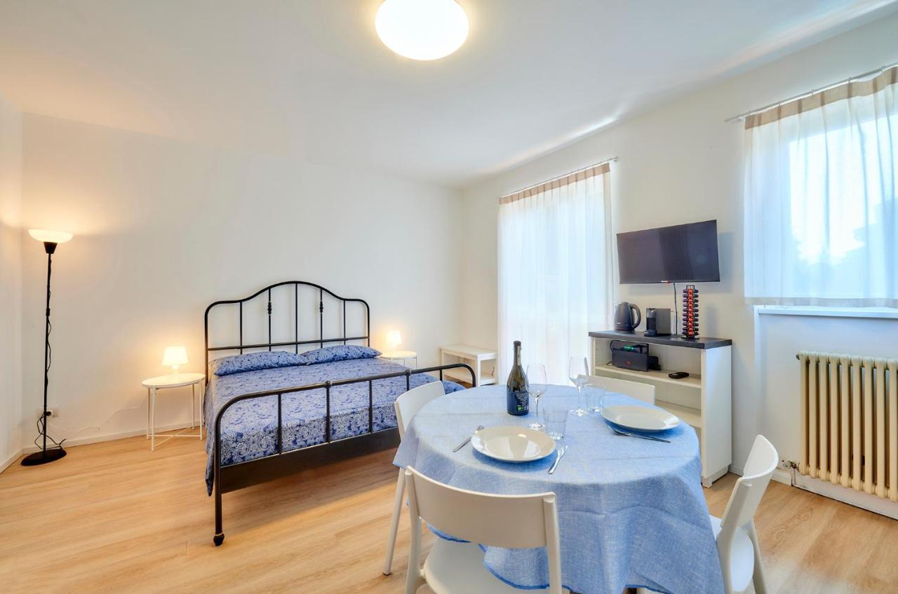 Appartamento Pinus Varenna Buitenkant foto
